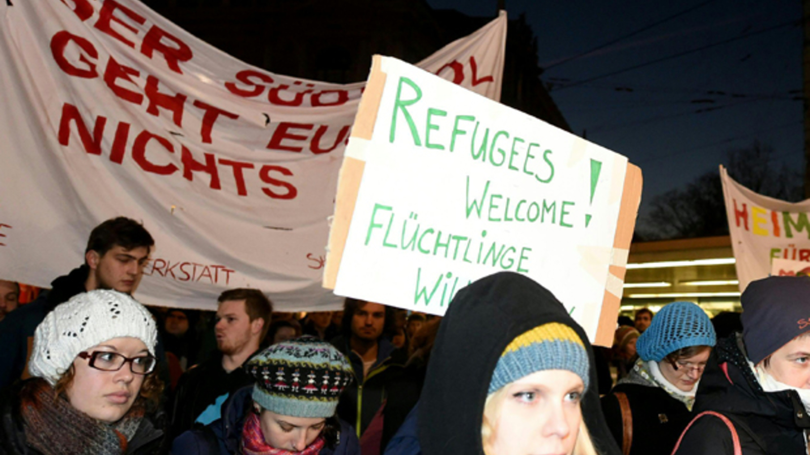 Demo Gegen Burschenschafter-Ball - Oe24.at