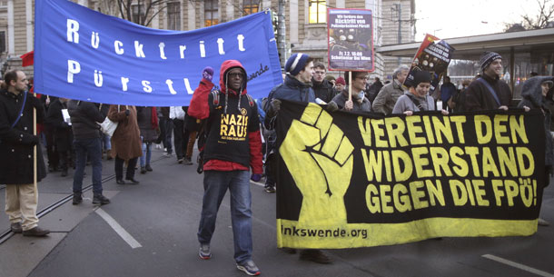 Demo gegen Pürstl in Wien
