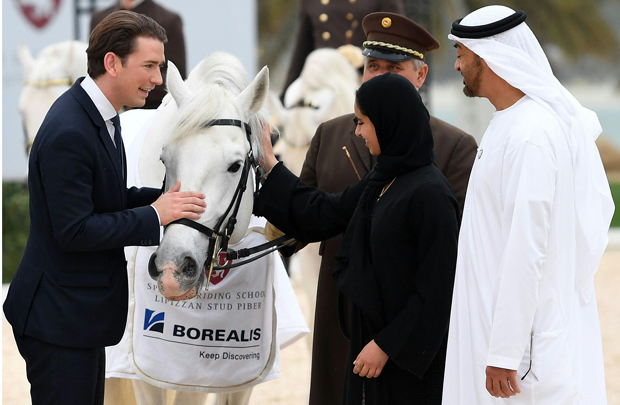 Kurz bei Scheichs in Abu Dhabi