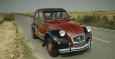 90 jahre Citroen - 90 Citroens auf der Wiener Ringstrasse