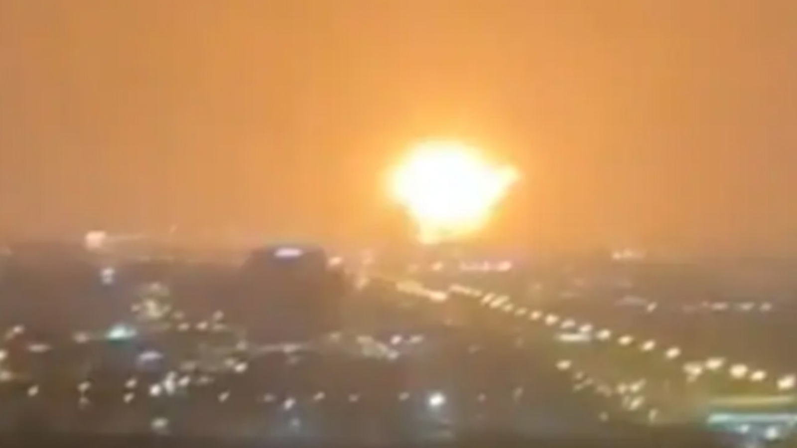 MegaExplosion am Hafen von Dubai