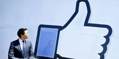 Facebook schwimmt auf Erfolgswelle