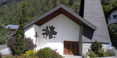 Corona: Öffentlicher Aufruf nach Gottesdienst in Tirol