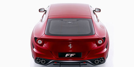 Erste Fotos vom viersitzigen Ferrari FF