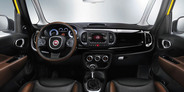 Fiat stellt den 500L Trekking vor