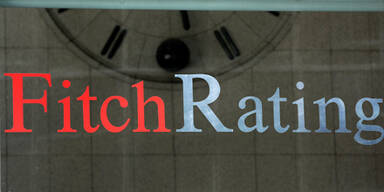 Fitch senkt Ausblick für US-Rating