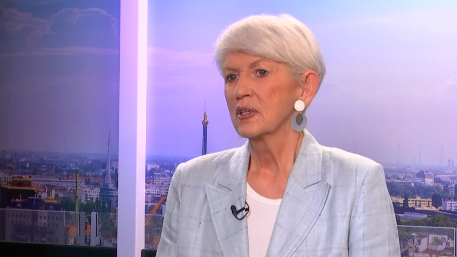 Fellner! LIVE: Maria Rauch-Kallat im Interview - oe24.at
