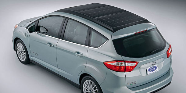 Ford C-Max Hybrid mit großem Solar-Dach