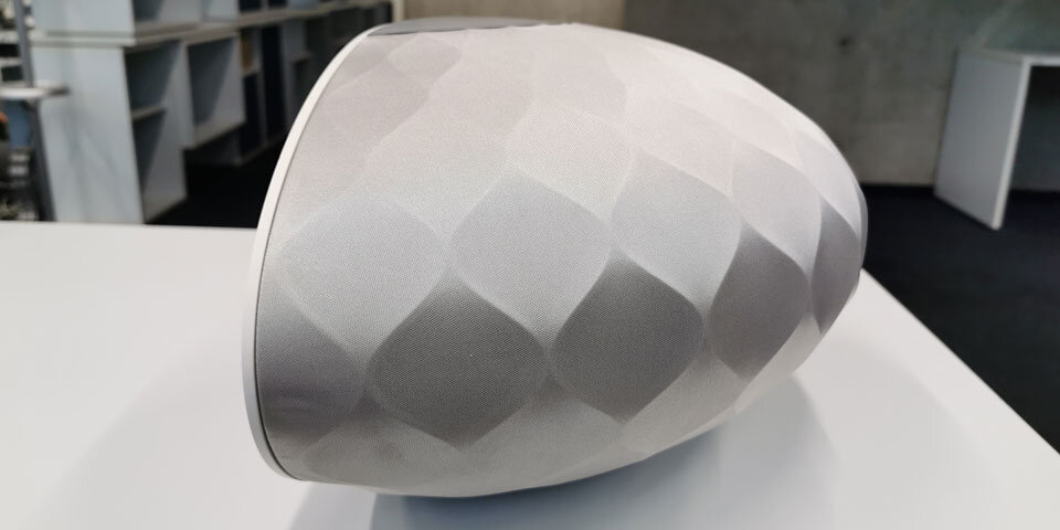 Edel-Lautsprecher mit Ufo-Design im Test