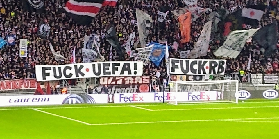 4:1! Hütter fügt Bullen Debakel zu