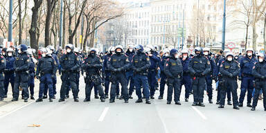 Demo Polizei