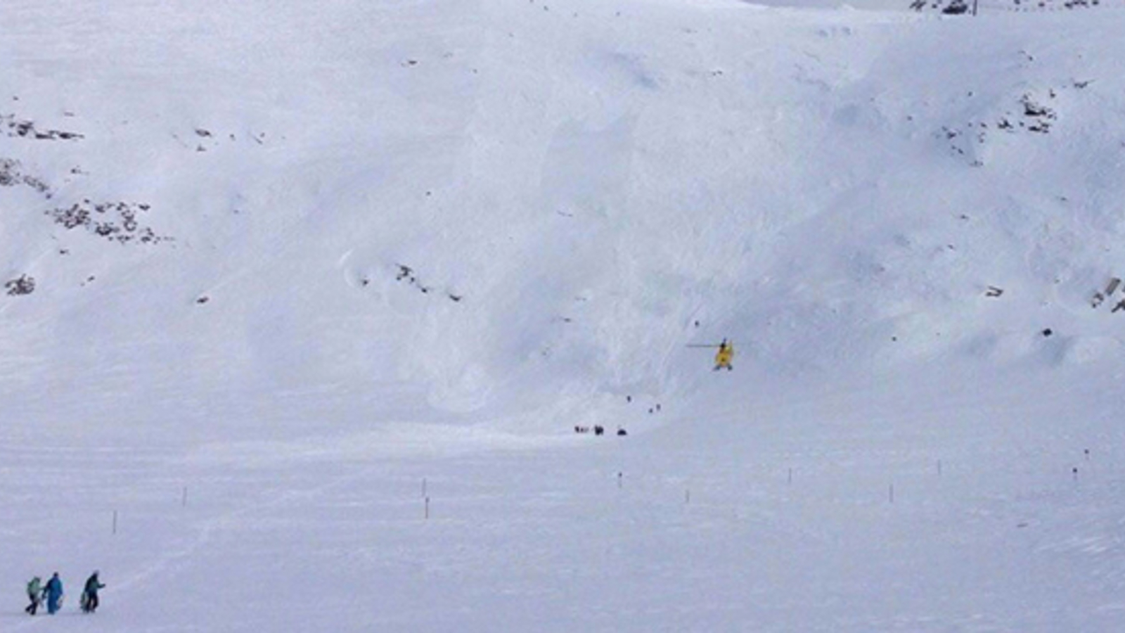28 Jahre Im Eis: Pakistan: Leiche Aus Gletscher Geborgen – Was Verbirgt Die Vergangenheit? - li9o7cm