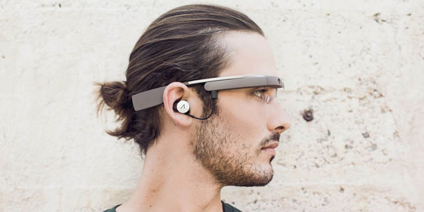 Google zeigt seine neue Daten-Brille