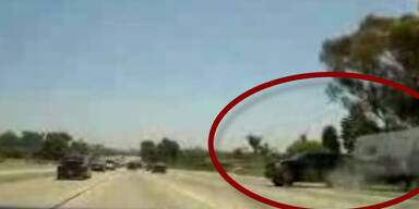 Video: Erster Unfall bei der Kult-Rallye