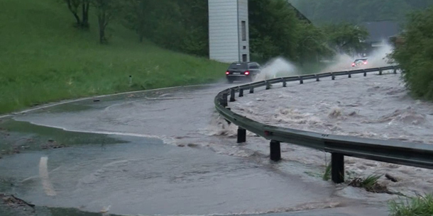 Dauerregen bringt Hochwasser