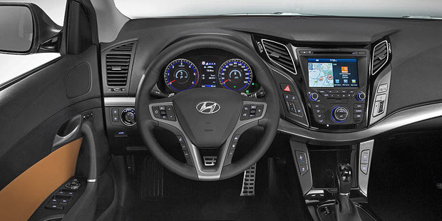 Hyundai frischt den i40 auf