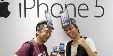 iPhone 5-Fans stürmten zum Start die Shops