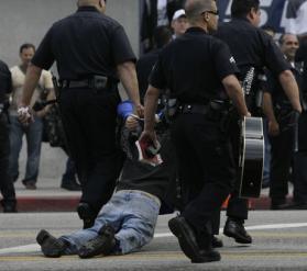 jackson staples center fan polizei