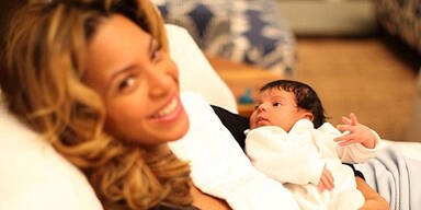 Beyonce zeigt Töchterchen Blue Ivy