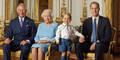 Royale Briefmarke mit Queen Elizabeth, Prinz George, Prinz William, Prinz Charles