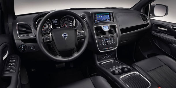 Lancia Voyager S geht an den Start