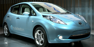 Nissan Leaf ist das "Car of the Year 2011"