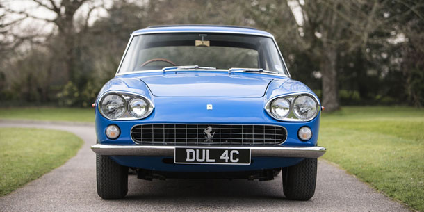 John Lennons Ferrari wird versteigert