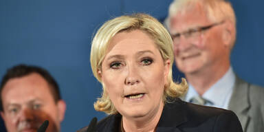 Le Pen zieht erstmals ins Parlament ein