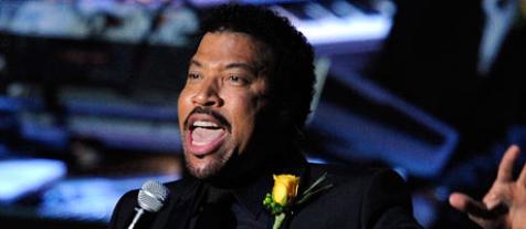 lionel richie jackson staples center