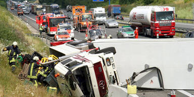 lkw_unfall_HIRES