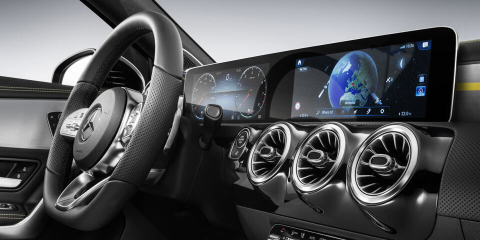 Neue A-Klasse bekommt Hightech-Cockpit