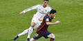 Messi & Ronaldo laufen Fans davon
