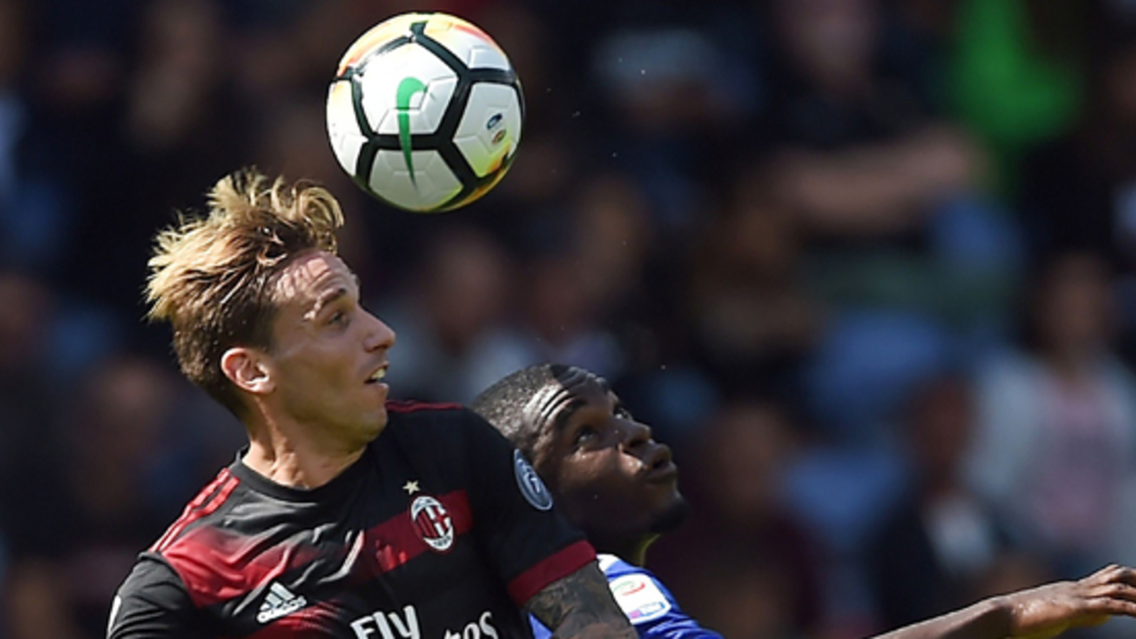 Fußball Milan in Liga bereits sechs Punkte zurück oe24.at