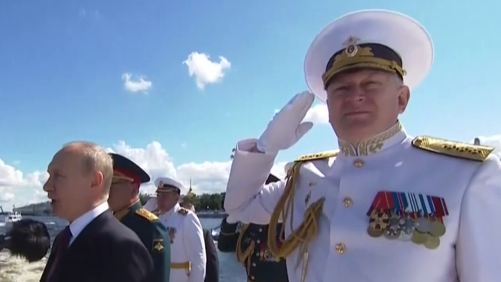 Militärparade zum Tag der russischen Marine