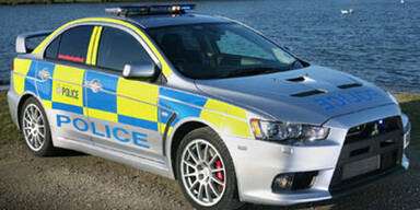 Turbo-Polizei jagt Verbrecher