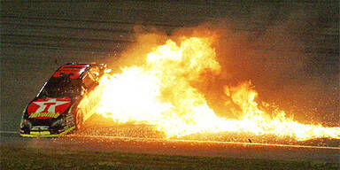 Montoyas NASCAR-Debüt endet im Feuer