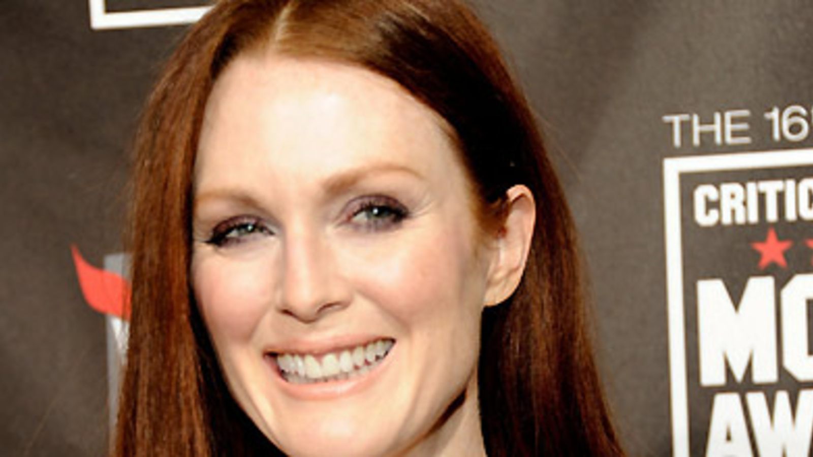 Hasty Pudding Julianne Moore Ist Frau Des Jahres Harvard