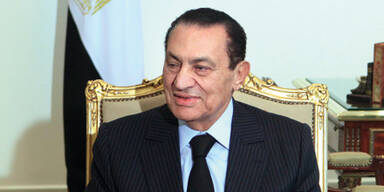 Mubarak  flüchtet  mit 70 Milliarden
