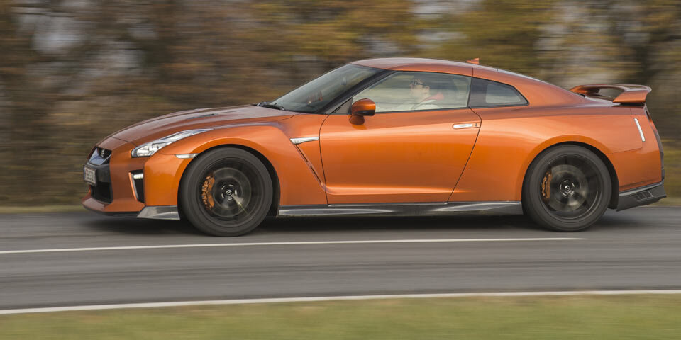 Überarbeiteter Nissan GT-R im Test