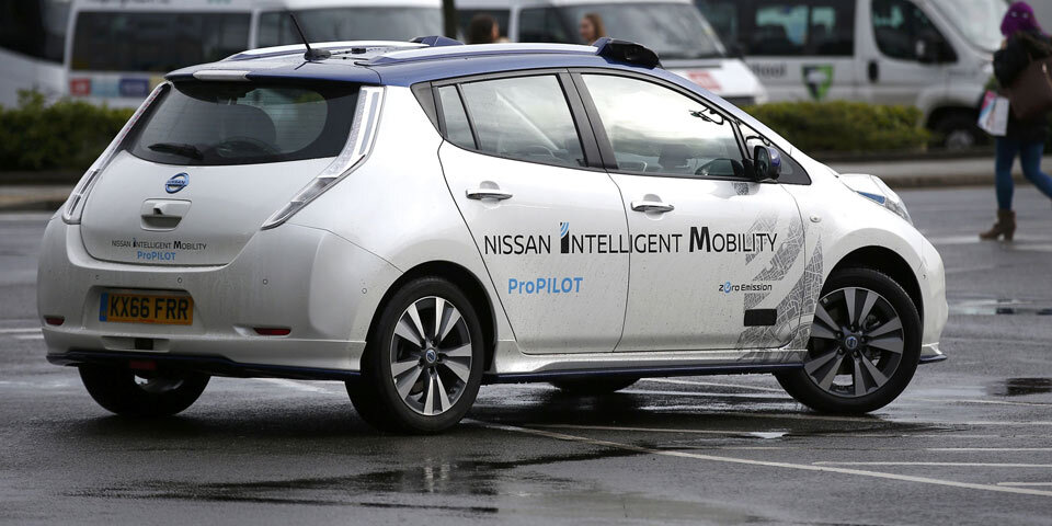 Selbstfahrender Nissan in London getestet