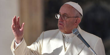 Papst: Weihnachten ein "Affenzirkus"