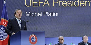 Platini für weitere 4 Jahre UEFA-Präsident
