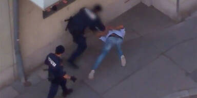 Video zeigt brutale Polizei-Aktion