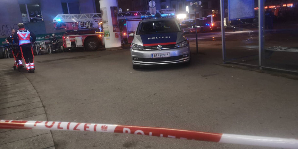Großeinsatz: Wohnungsbrand auf Rechter Wienzeile