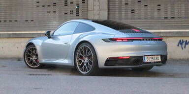 Porsche rüstet den aktuellen 911 auf