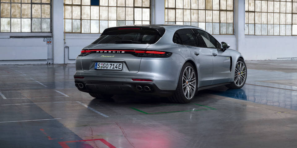 Porsche bringt Panamera mit bis zu 700 PS