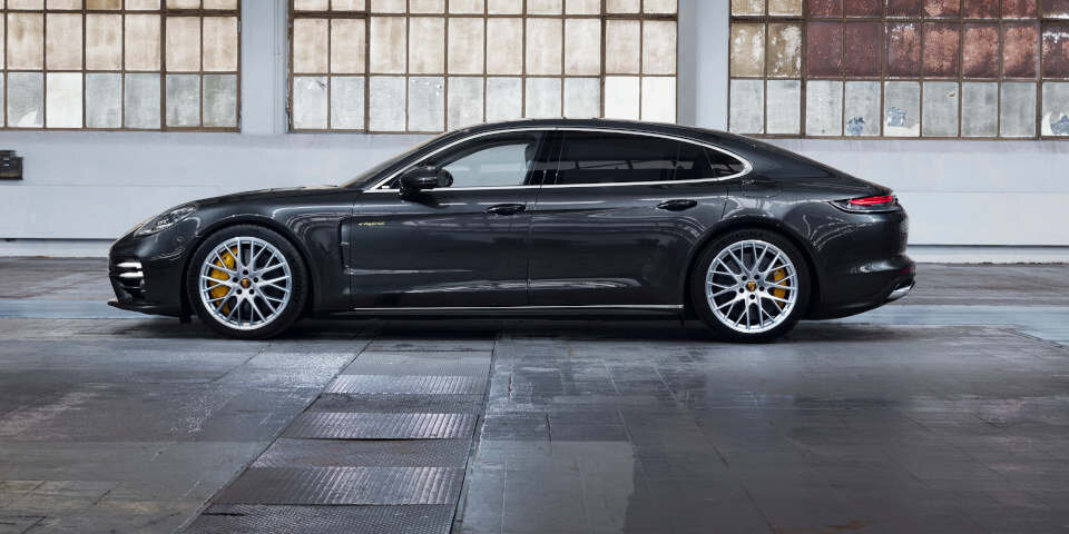 Porsche bringt Panamera mit bis zu 700 PS