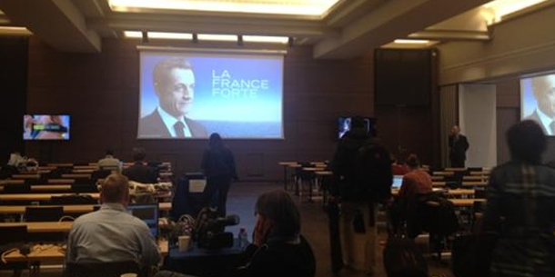 Frankreich: Hollande stürzt Sarkozy