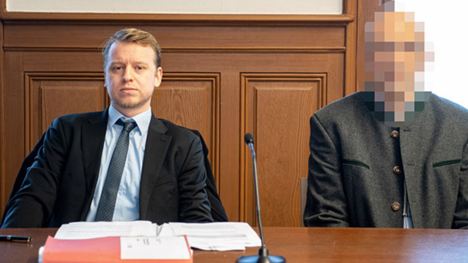 Beamter Erkämpft Vor Gericht Vollen Vaterschaftsurlaub Angestellte Schauen In Die Röhre - mwkrj4l