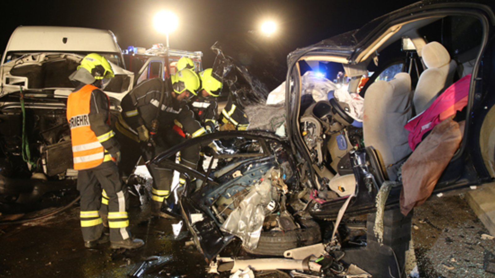 A1: Geisterfahrer Verursacht Horror-Unfall